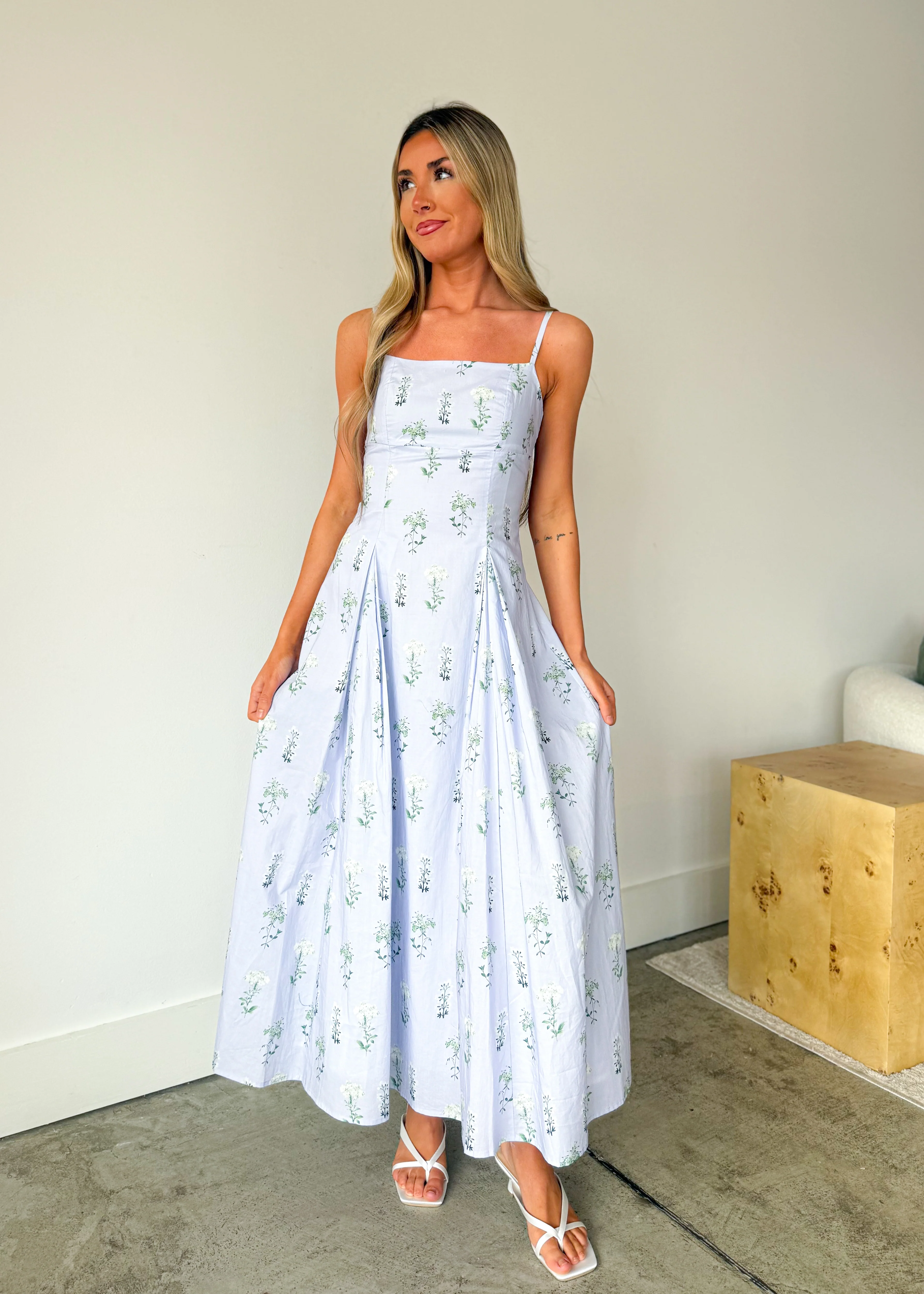 Brielle Meadow Strap Midi Dress - Image 5