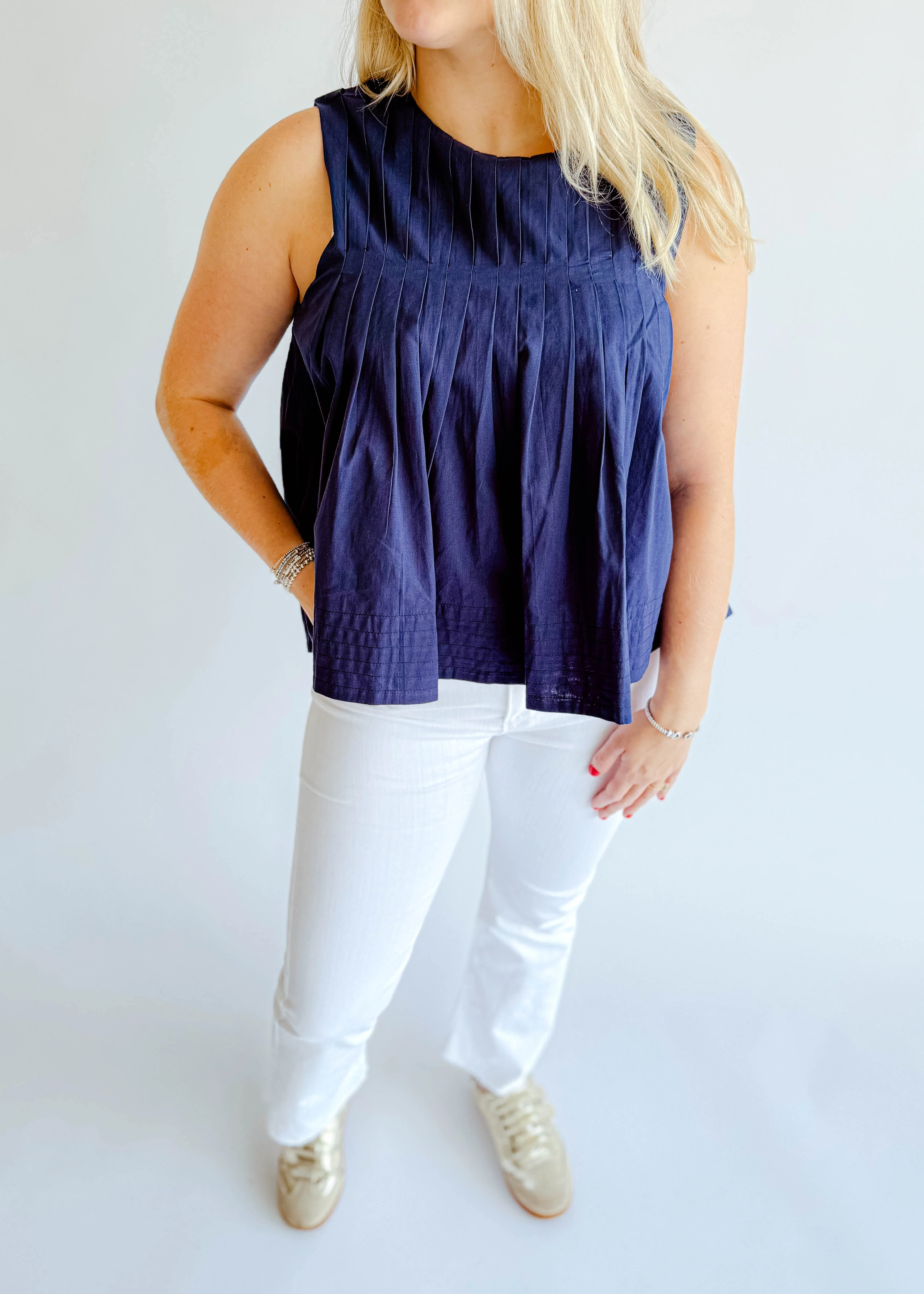 Cropped Denim Flare Jeans - Image 10