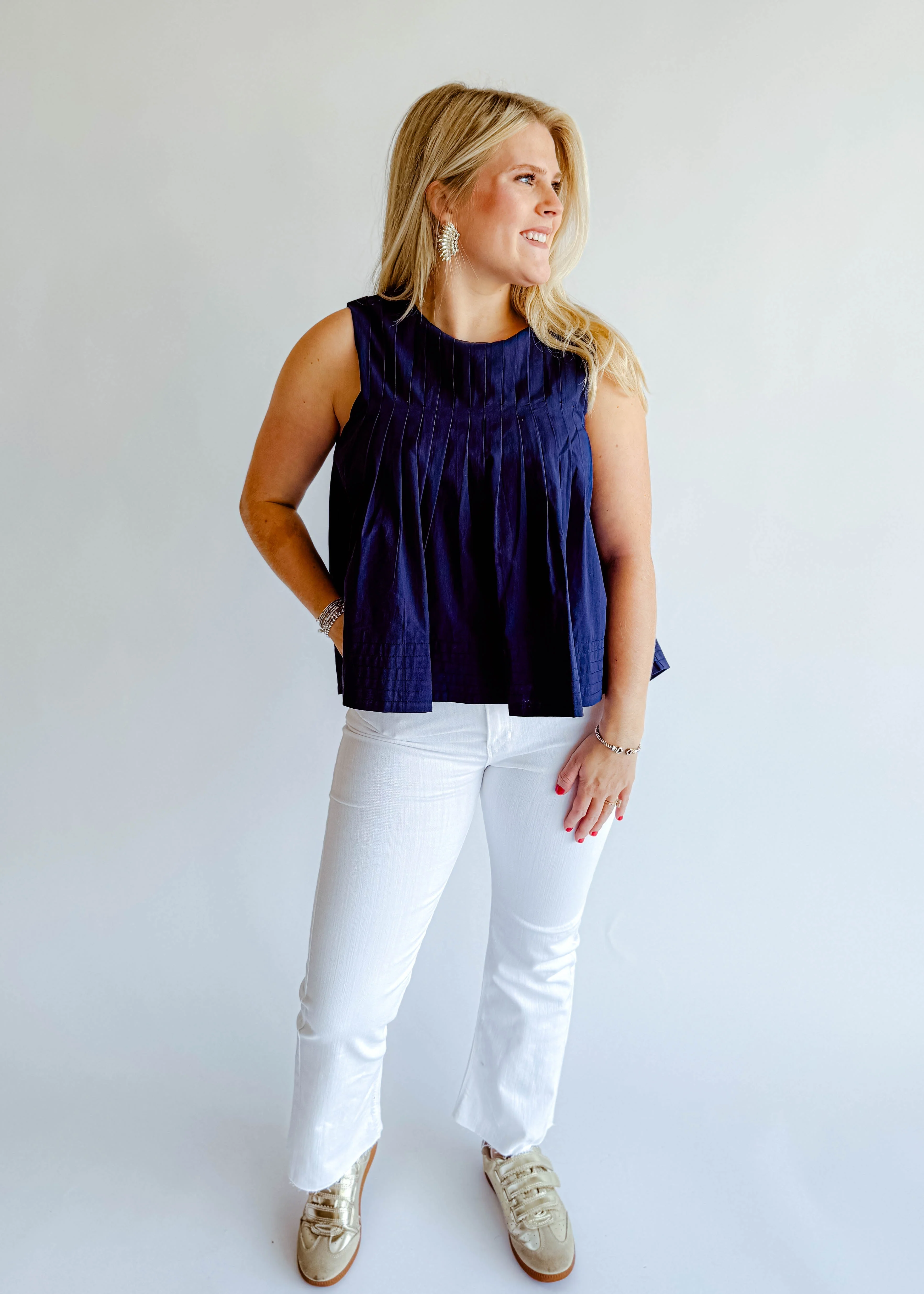 Cropped Denim Flare Jeans - Image 9