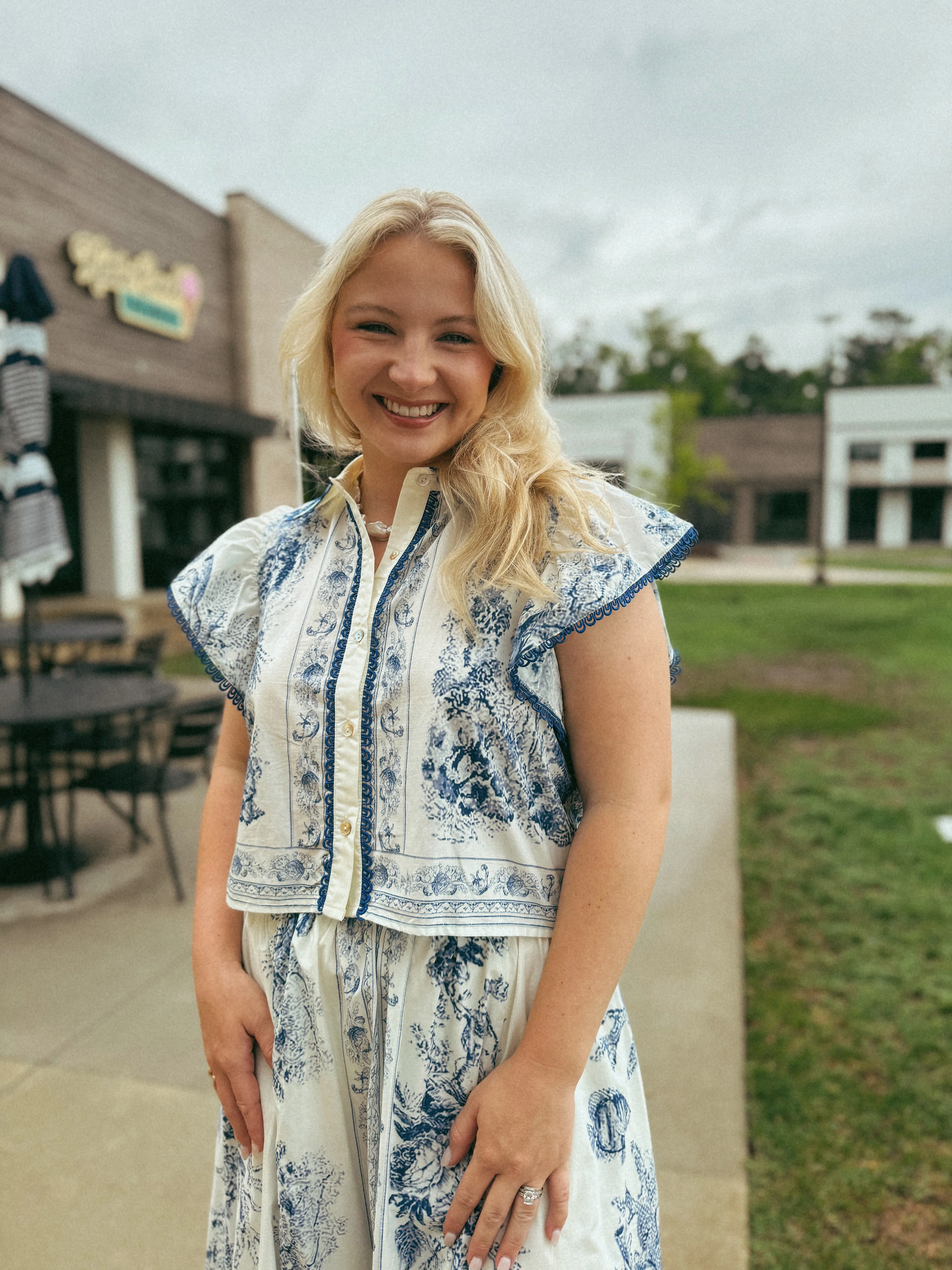 Nantucket Floral Blouse - Image 6