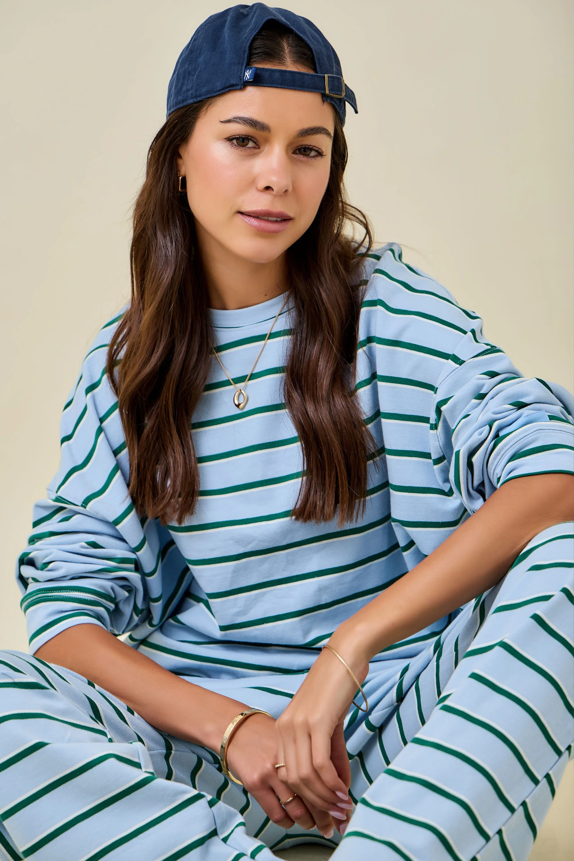 Talia Loose Fit Sweatshirt - Image 4